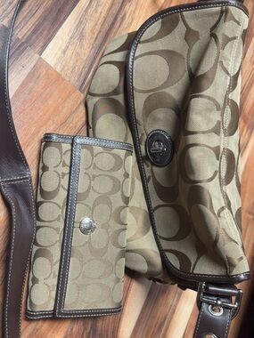 Coach Khaki and Brown Signature Canvas Messenger Bag with Cardholder
